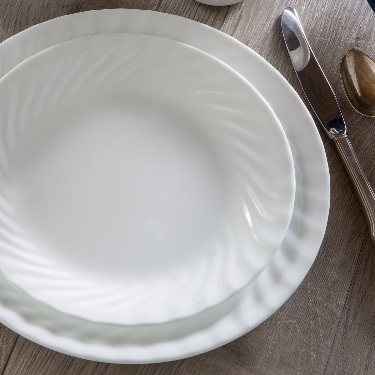 Assiette à salade de 8,5 pouces – Blanc avec motif en spirale en relief